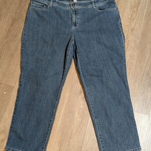 Women's Chico's Baggy Cropped  Jeans Size 3 (XL,16)